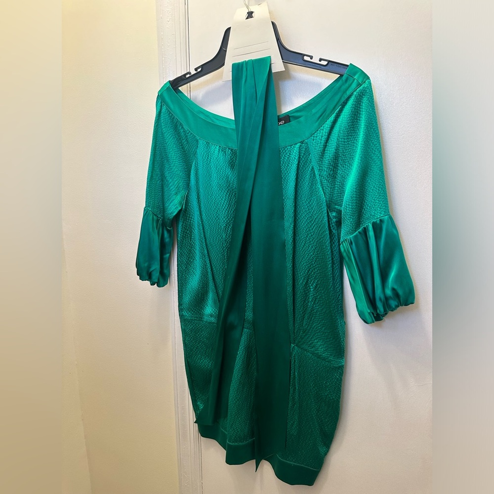 bebe Vibrant Green Emerald Dress